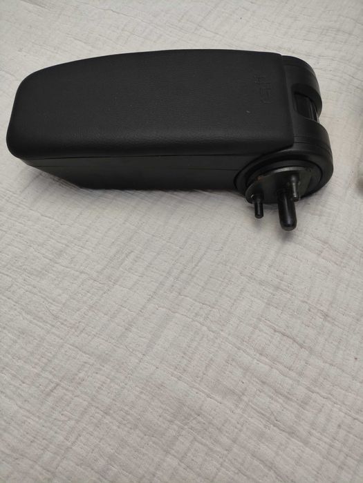 Consola / Apoio de braço para carro - Novo