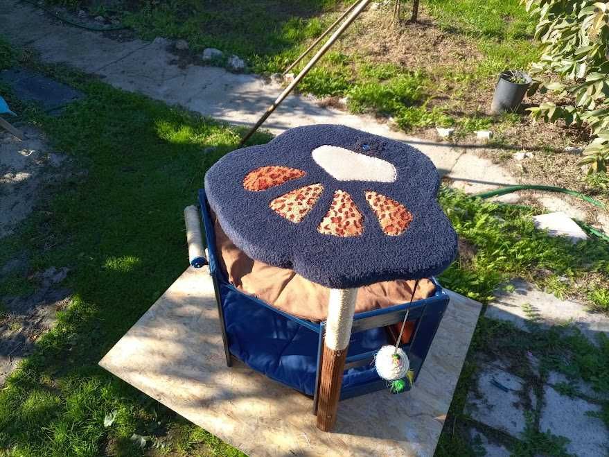 Casotas para 2Gatos com arranhador com Pata de descanso
