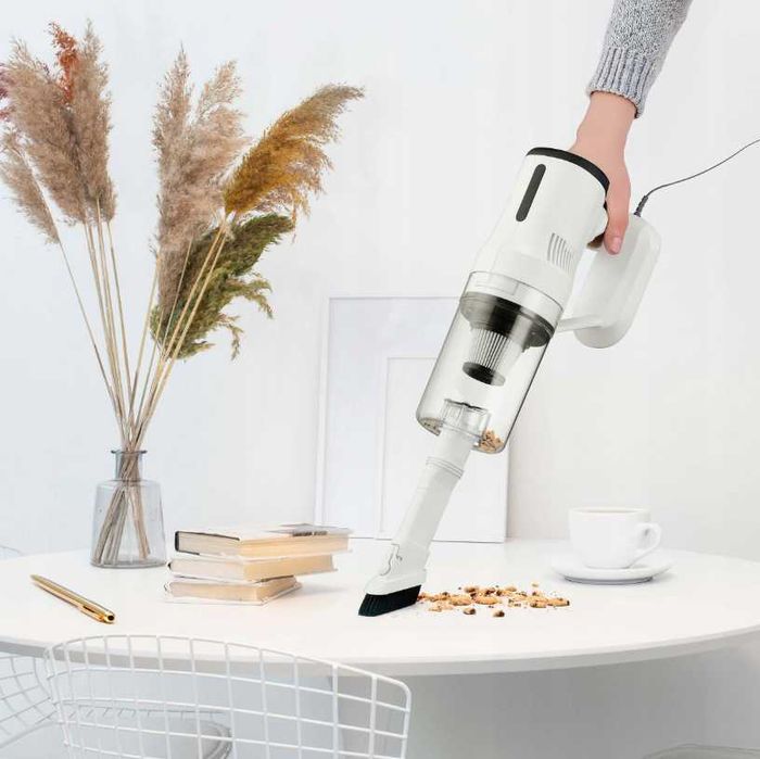 Nowy ODKURZACZ PIONOWY Bezworkowy Przewodowy Ręczny Hepa 600w (GRATIS)