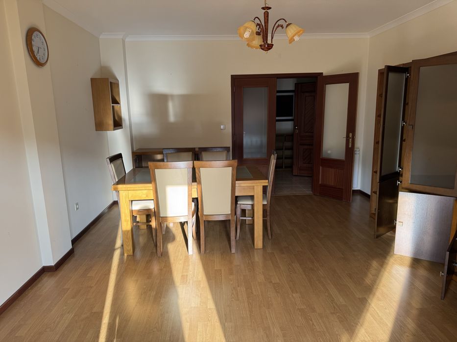Apartamento T2 118 mqd.