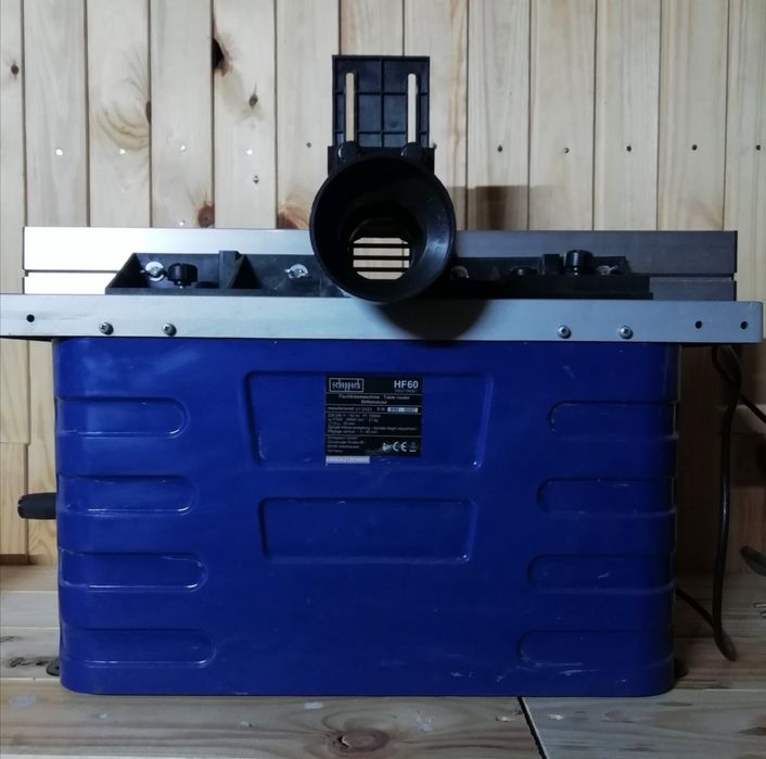 Продам фрезерний станок