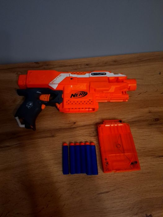 Karabinek Nerf Stryfe