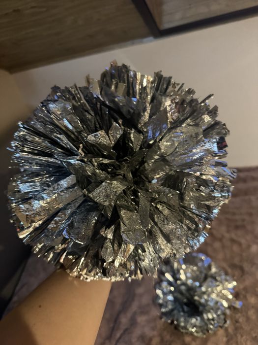 Pompony 2 szt - srebrne