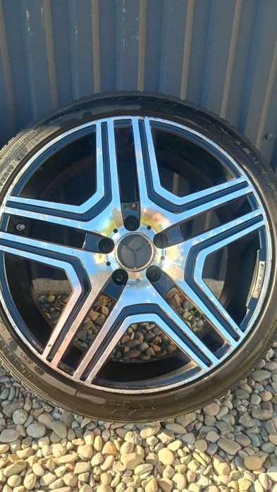 Felgi Mercedes AMG 19 cali z oponami