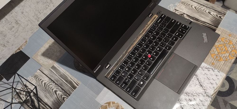 Lenovo ThinkPad X1 Carbon Gen 2 / i7-4600U / 8GB / SSD 180GB