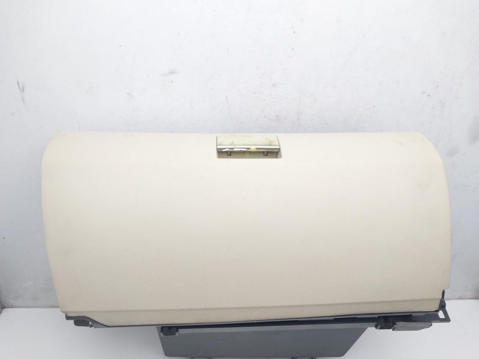 Porta Luvas Mercedes-Benz Clase