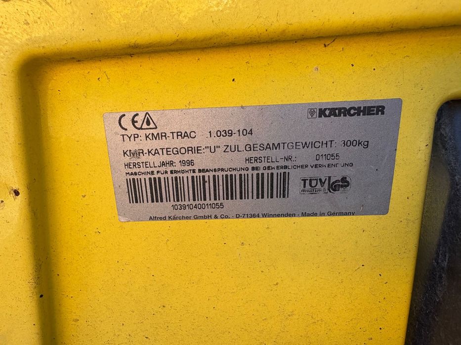 Zamiatarka spalinowa