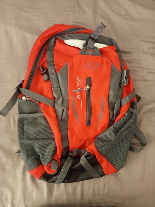 Mochila caminhada Nova