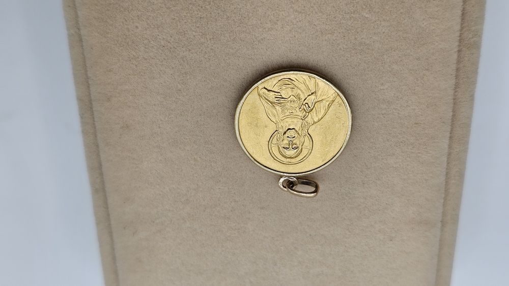 Złoty duży medalik dwustronny okrągły PR 750