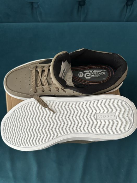 Кроссовки мужские(р43-27,5см)-нубук