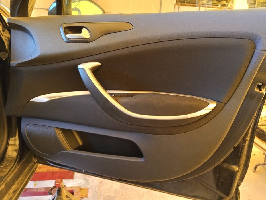Boczek drzwi prawy przód citroen C5 x7 III