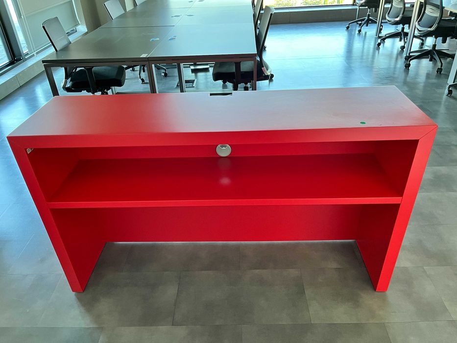 Aparadores (vários modelos)