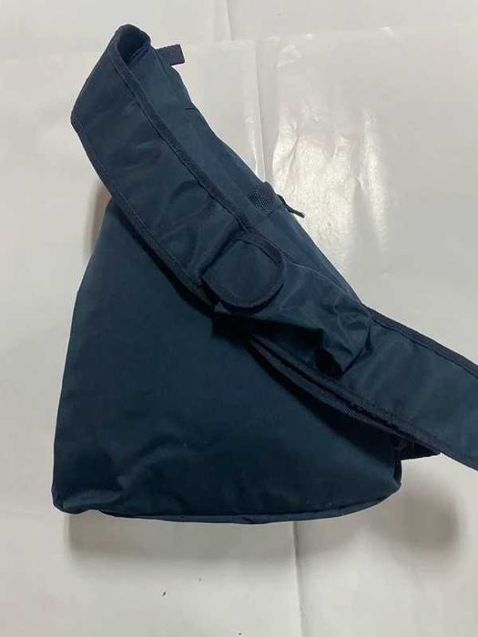 Mochila de peito cruzada - tiracolo