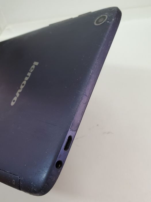 Планшет Lenovo A5500-F "16Gb"