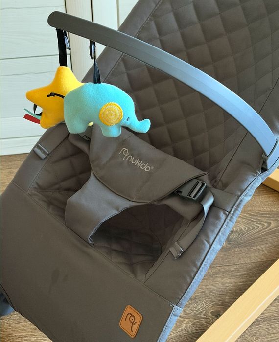 Колиска-гойдалка дитячий шезлонг з іграшками Nukido Baby Bouncer NK-52 сірий