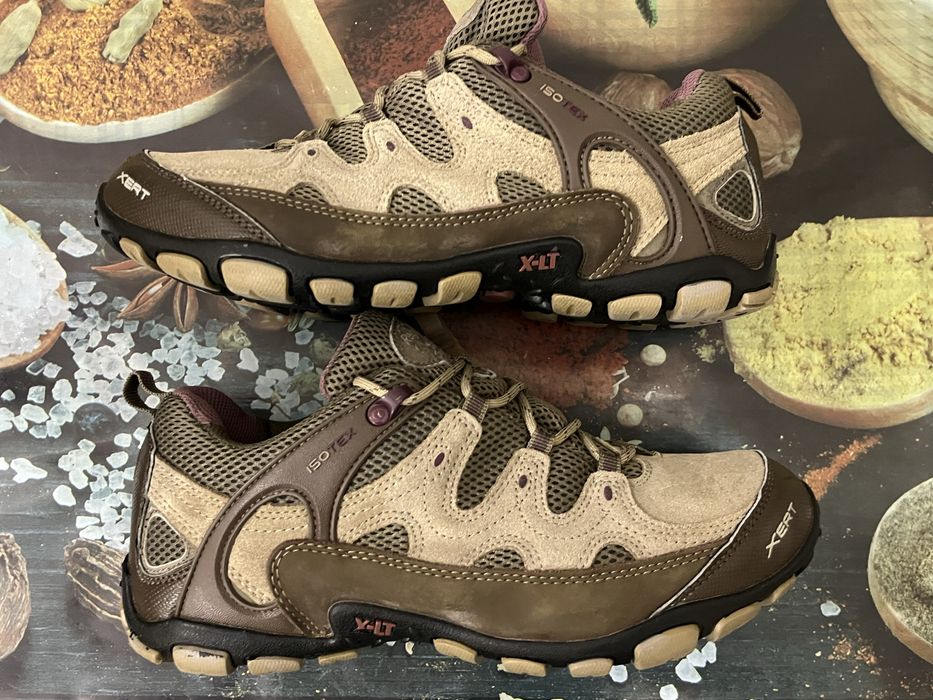 Крассовки трекінгові Regatta Waterproof Оригинал.39 р.