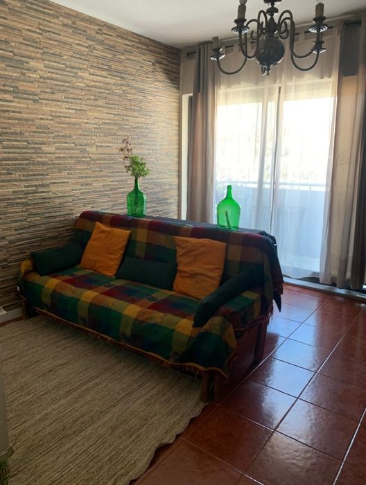 Quarto INDIVIDUAL p/ Alugar :Bessa/Porto