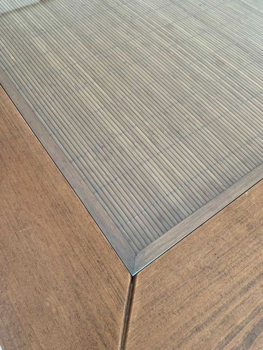 Mesa e 6 Cadeiras em Madeira Verdadeira