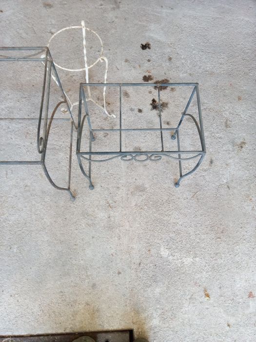 Conjunto de armações em ferro