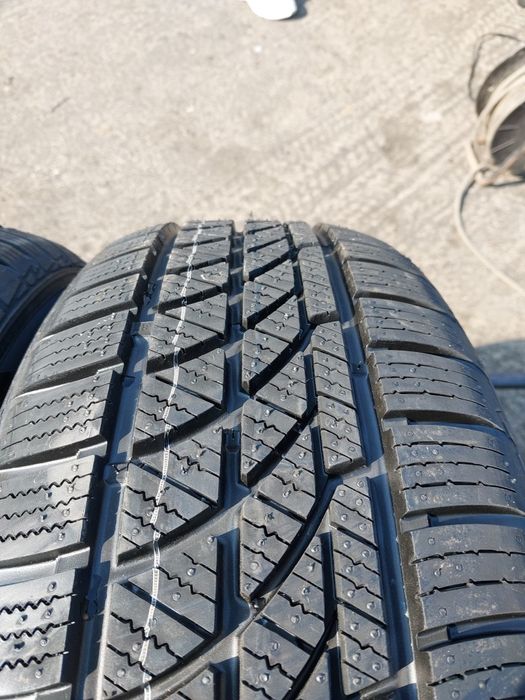 Opony caloroczne 205.60.16 Hankook Nowe