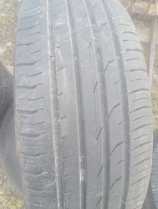 Opony samochodowe