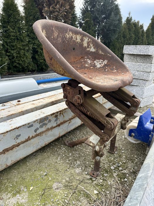 Fotel siedzisko ursus PRL c-330 C 360 retro traktor