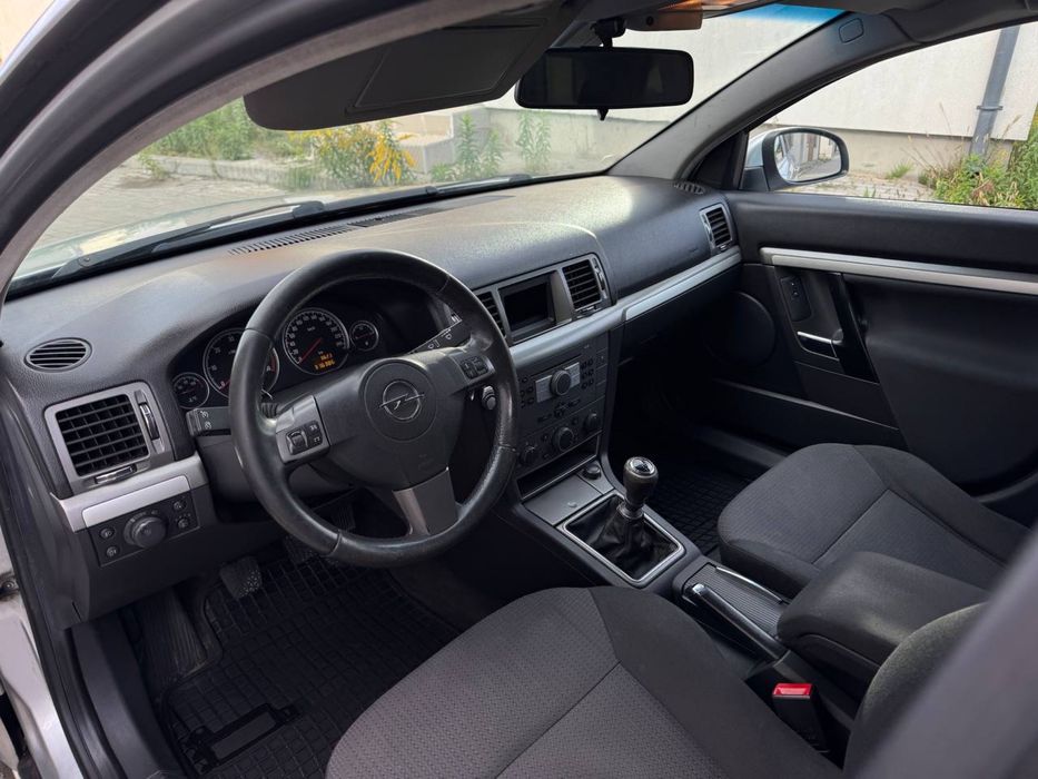 Продам Opel Vectra рест 2007 1.9 д