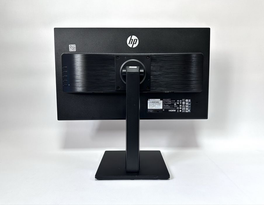 Монітор 23.8" HP P24q G4 2560x1440 2K QHD,16:9 IPS 8 bit sRGB 99% безрамковий