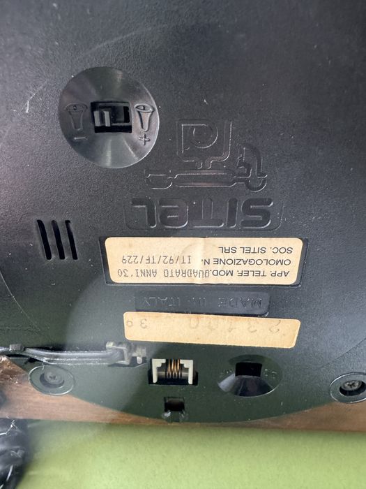 Vintage telefone Madeira e cobre a funcionar