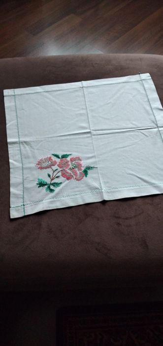 Серветки вишиті вручну
