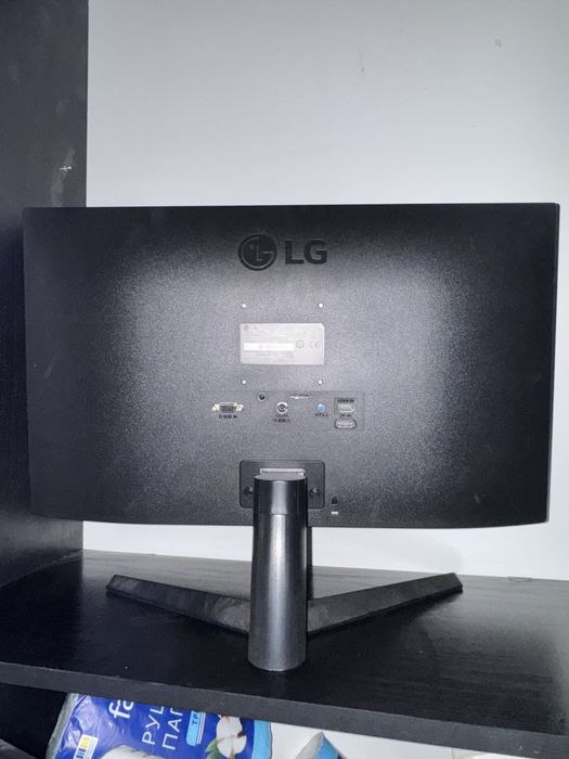 Монітор Lg 24см