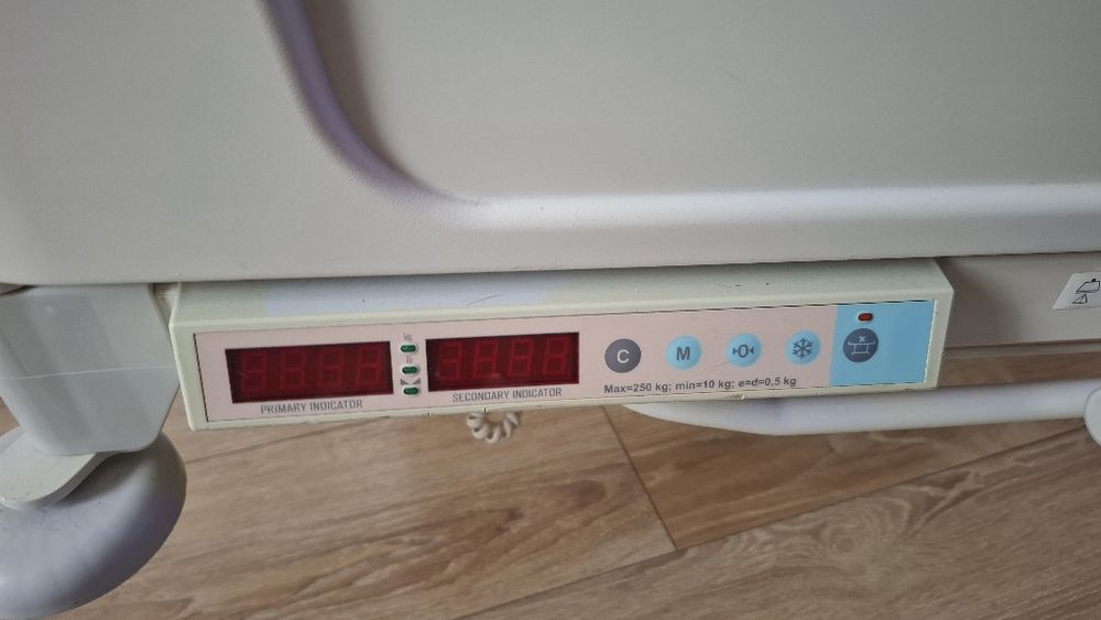 Łóżko rehabilitacyjne elektryczne