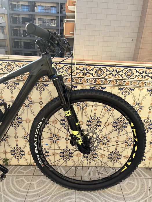 BTT 29” Cube Reaction GTC SL Carbono Full XT FOX