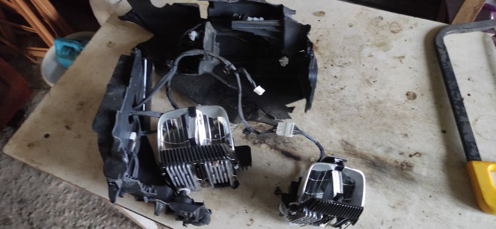 Залишки фари до егольф доресталінг