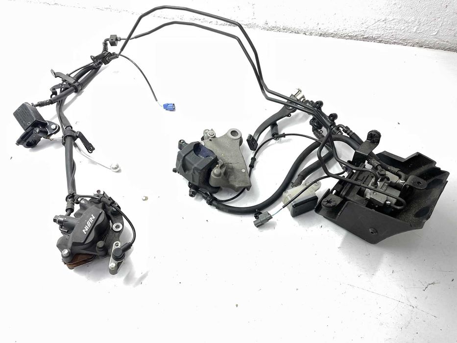 Honda Cbr 500 13do15r Zacisk hamulcowy tylny tył części