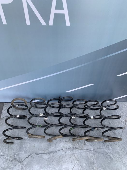 Передні пружини сценік 3,  пружини Scenik 3