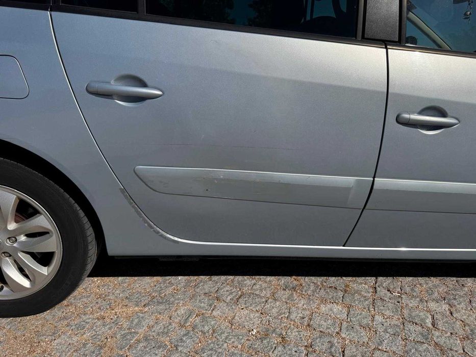 Renault Grand Espace 2.0 dCi 150 cv | 2008 | 7 Lugares | 7.950 €