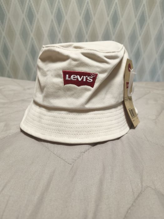 НОВА панама Levis
