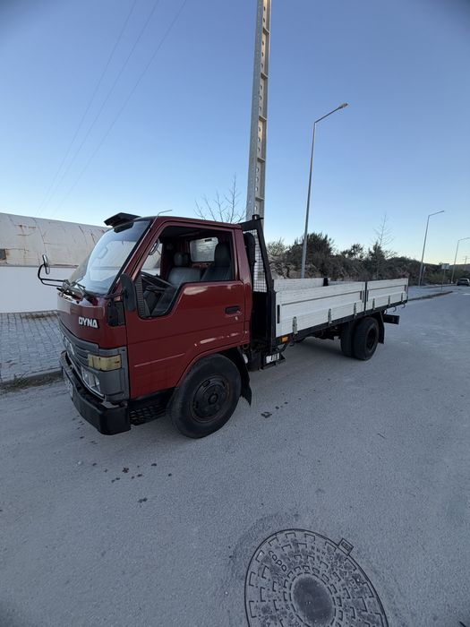 Toyota Dyna  250