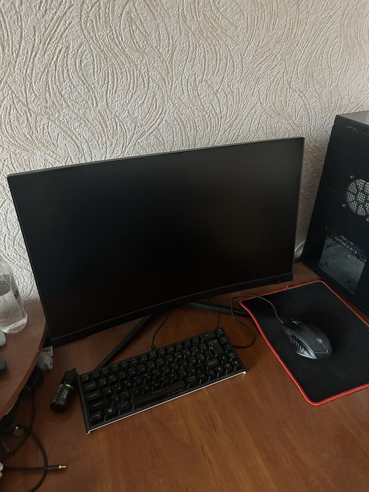 Обміняю на машину ігровий пк