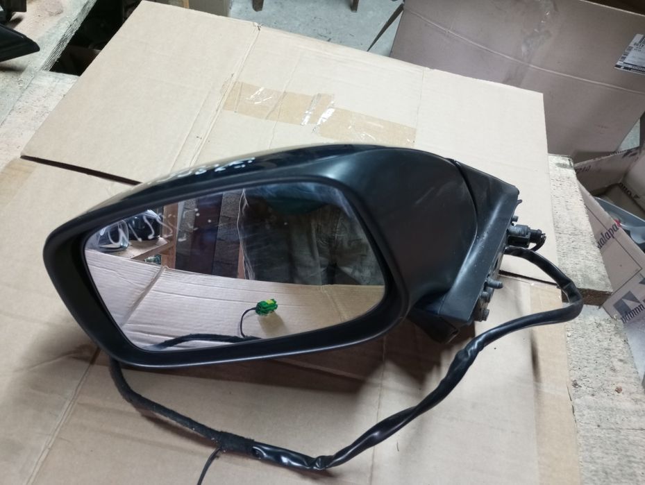 Дзеркало зеркало ліве Peugeot 807 Citroen C8 Fiat Ulysse