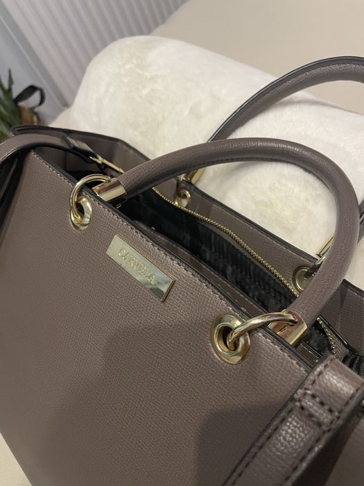 Ciemna beżowa torebka Carvela Kurt Geiger