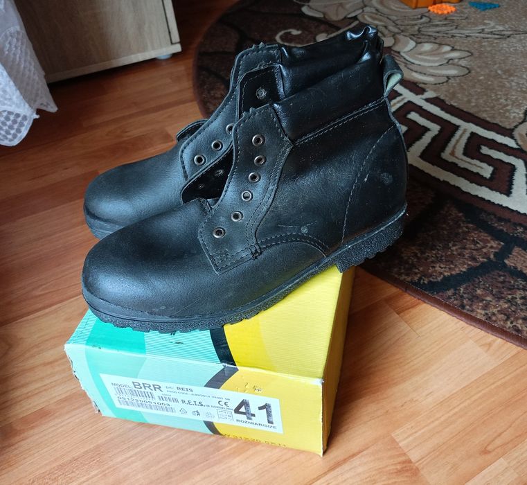 Trzewiki, buty robocze