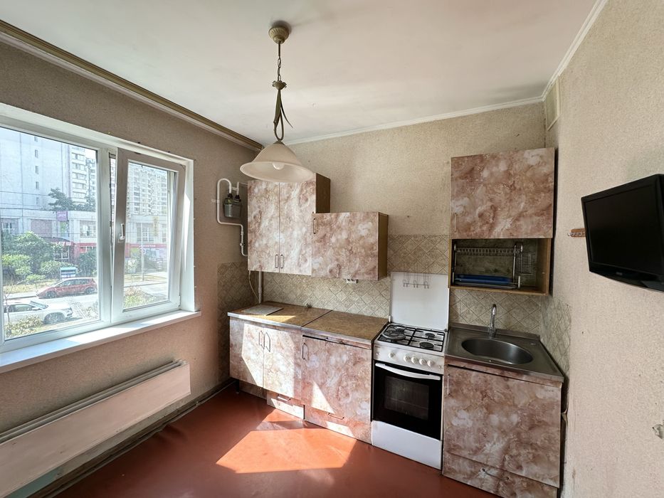 ‼️Продам 2 кімнатну   квартиру, вул.Вишняківська  8, метро Харківська, Дарницький  р-н