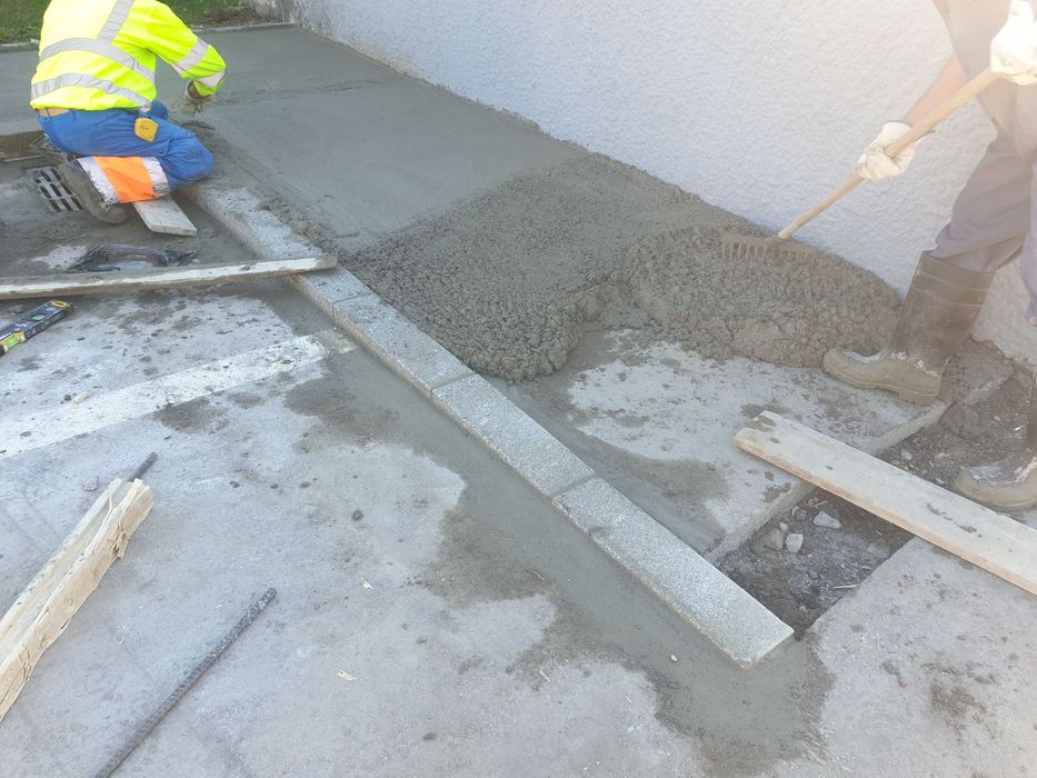 Construção civil / pavimentação / marcação pintura de pavimentos