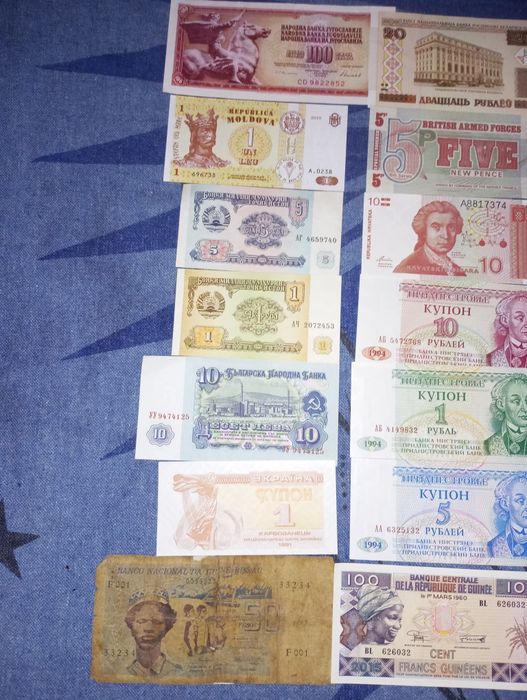 Lote notas países de leste