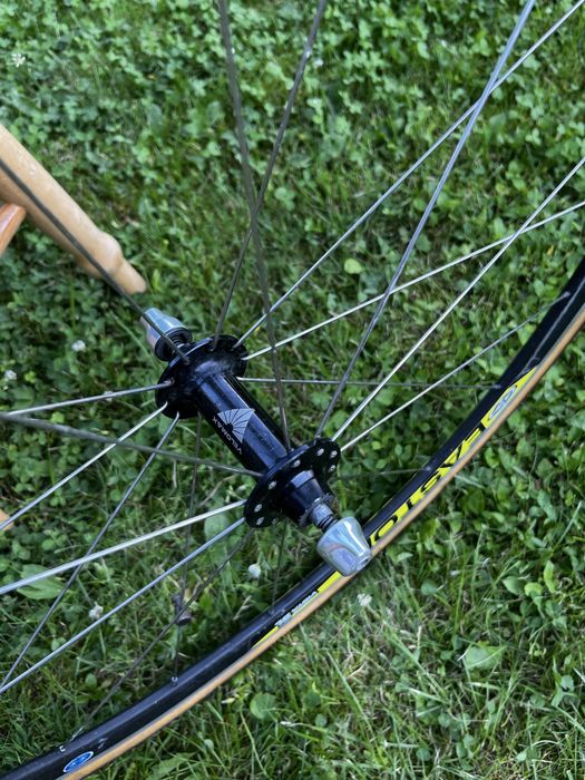 Przednie Koło Szosowe Easton Vista SL 28" Velomax | Proste,