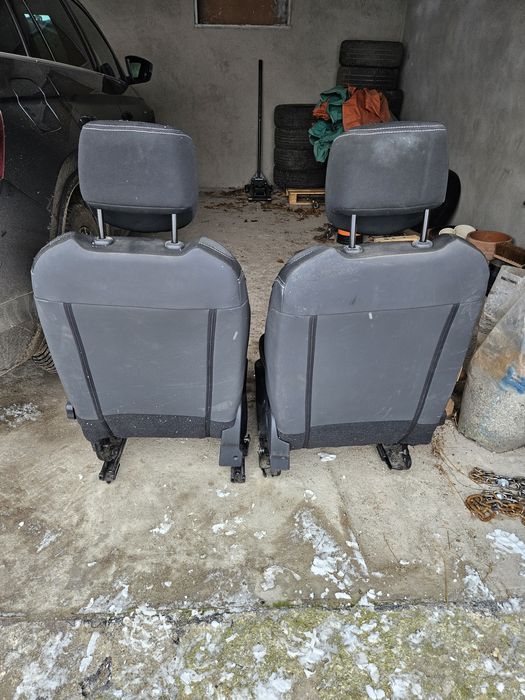 Fotel prawy, lewy siedzenie Clio IV