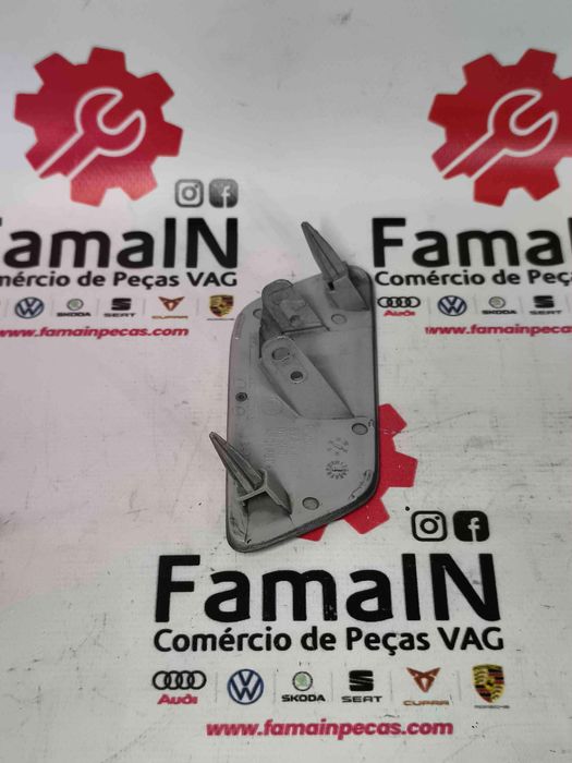 Tampa do lava-faróis esquerdo AUDI A3