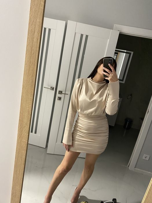 Коктельна сукня